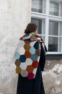 Laine Publishing 52 Weeks of Scrap Yarn* Neulontakirjat|Neulontakirjat