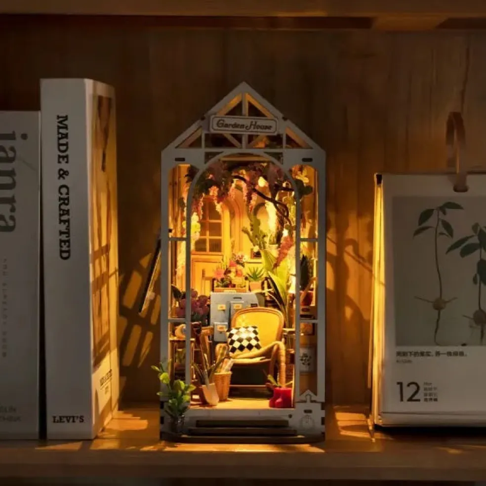 Book Nook Robotime, Gardenhouse 3D