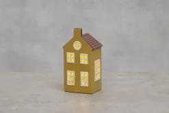Tammer Brands Oy Finnlumor Talolyhty Copenhagen LED valoilla keltainen 15 cm* Valaisimet Ja Lamput|Sisustus, Sesonkituotteet Ja Kodin Tarvikkeet
